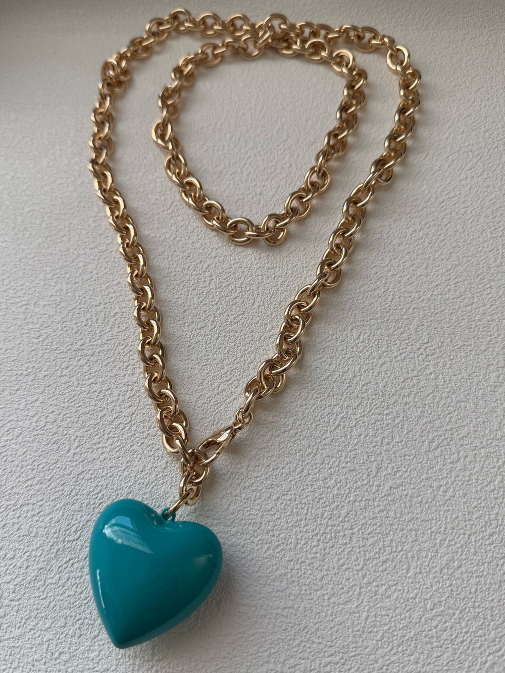 NWOT Roxanne Assoulin big puffy Necklace with Turquoise Heart Pendant